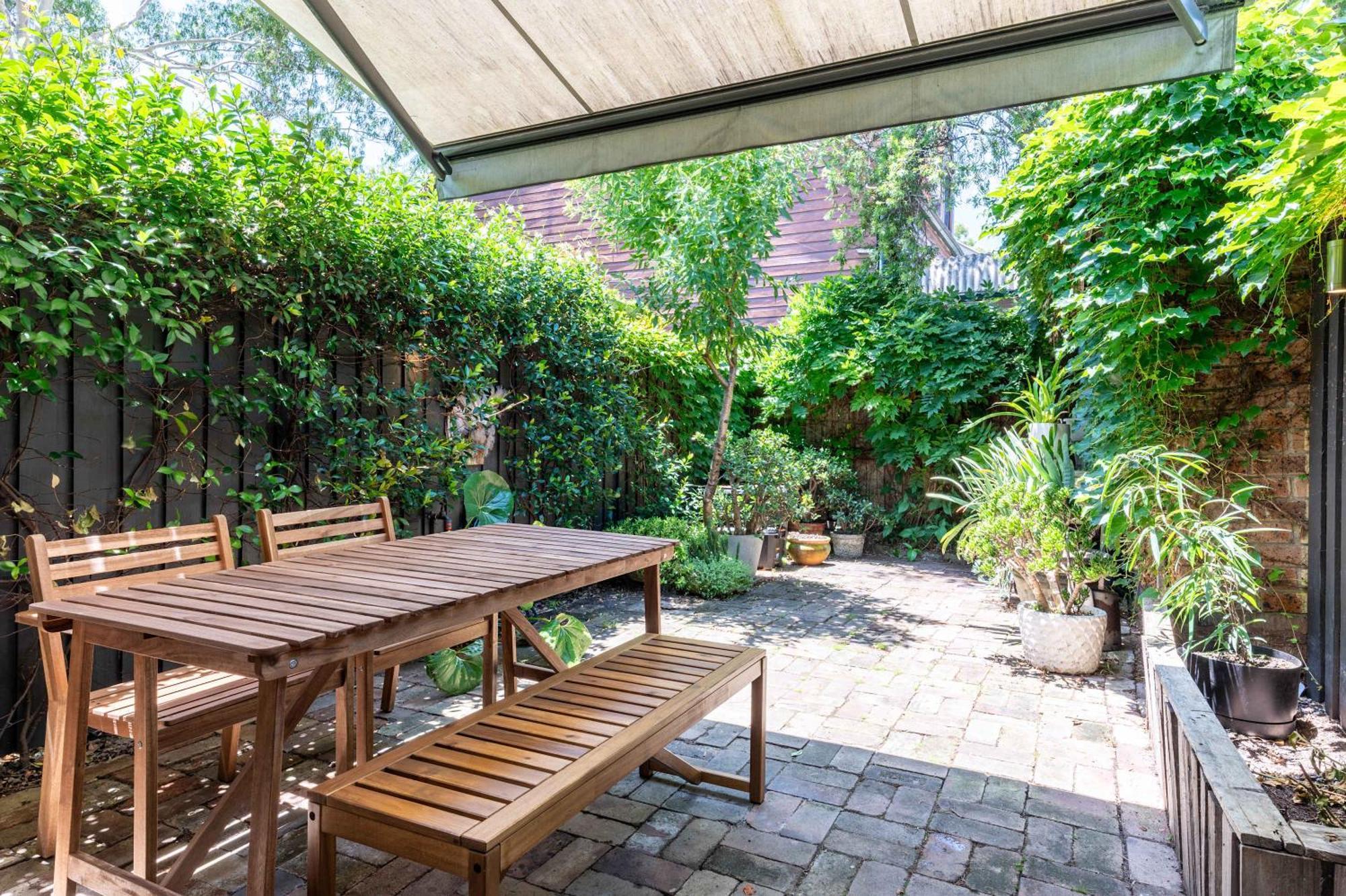 Stylists Light-filled Newtown Family Casa vacanze Sydney