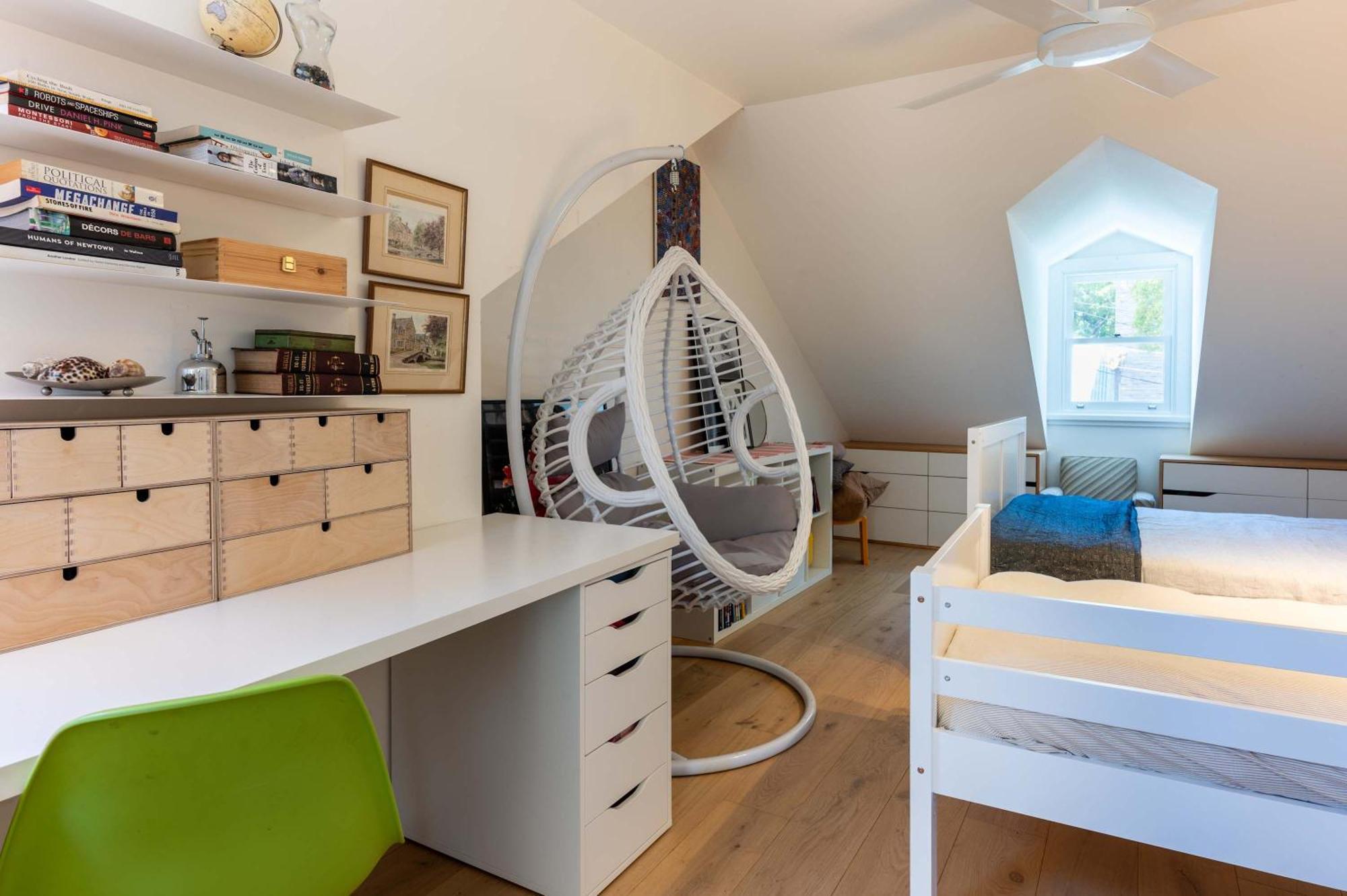 Stylists Light-filled Newtown Family Casa vacanze Sydney